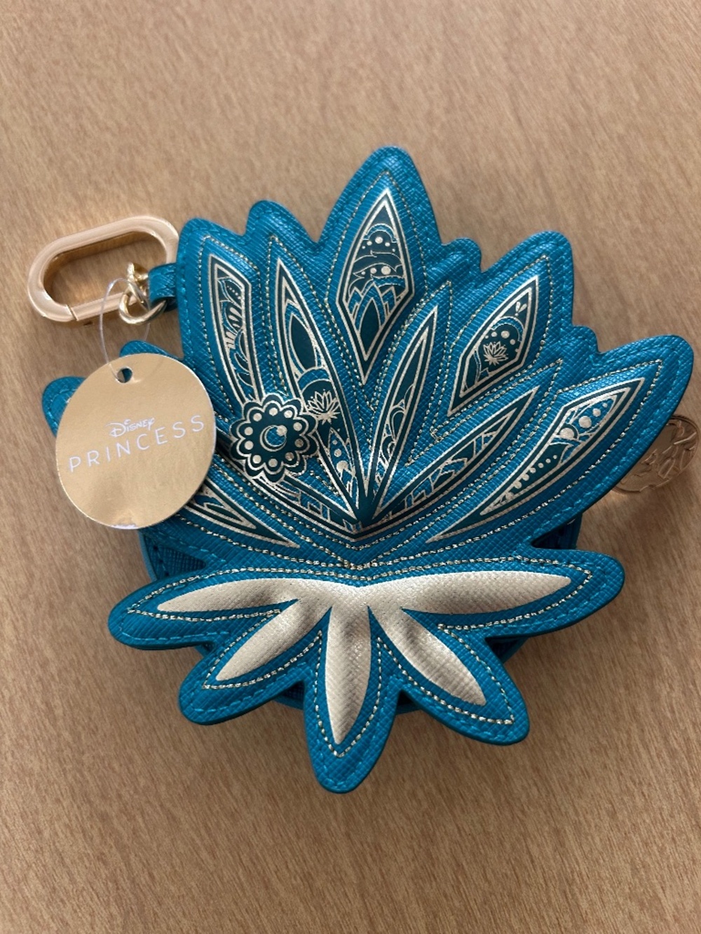 Disney collab “Jasmine” coin purse